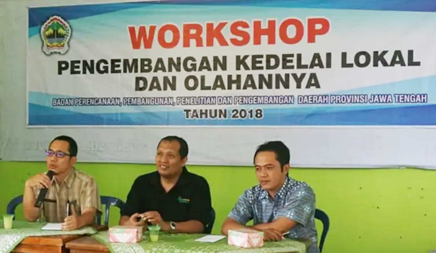 Saat menjadi narasumber pada sebuah workshop yang diselenggarakan oleh BAPPEDA Jawa Tengah tahun 2018